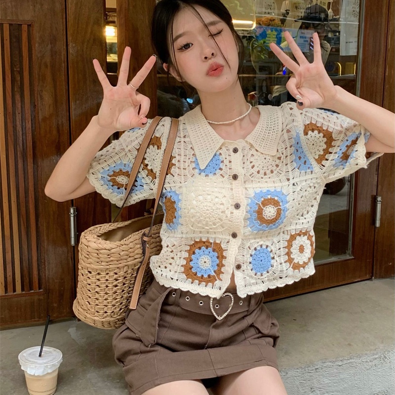 Áo hoa ren croptop , POLO cổ bẻ phong cách hàn quốc AH10