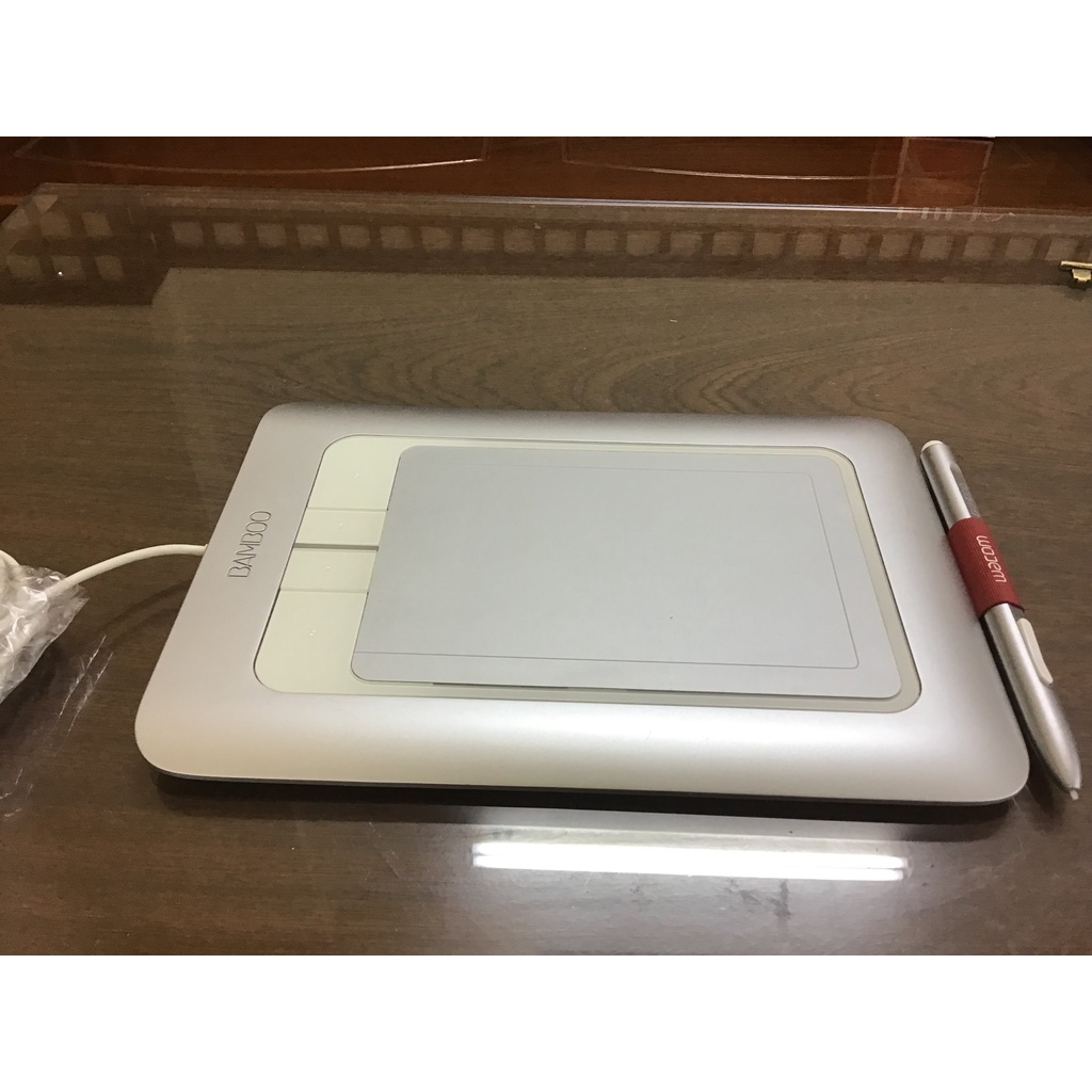 Bảng vẽ wacom Bamboo fun cth-461