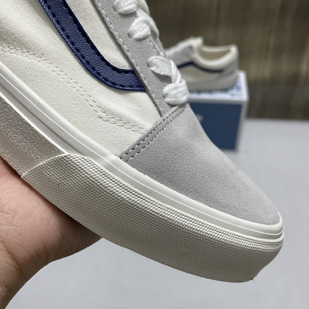 Giày thể thao nam nữ Vans vault old skool màu trắng xanh - Giày Vans old skoll màu trắng vệt xanh than navy Full Box