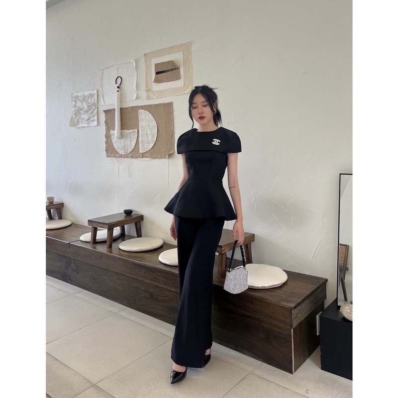 Áo peplum chờm vai sang chảnh không kèm tag