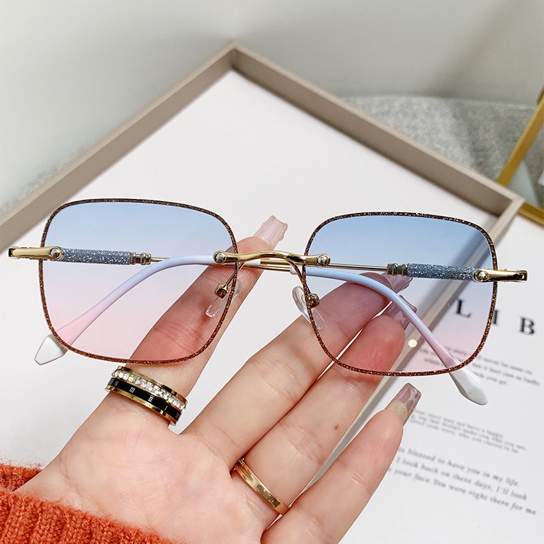 Kính Mát Gọng Kim Loại Thời Trang Cho Nam / Nữ