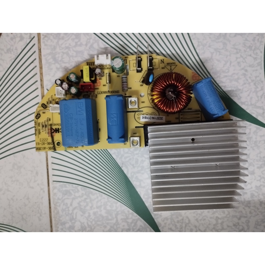 Bo mâm từ 400W Bếp điện từ đôi lắp âm Bluestone ICB-6818