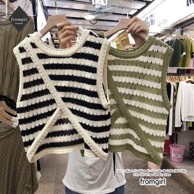 Áo Sweater Sát Nách Kẻ Sọc Dáng Rộng Xẻ Tà Kiểu Retro Thời Trang Mùa Hè 2023