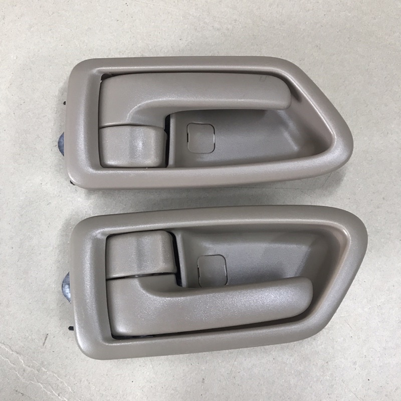 Tay Nắm Cửa Trái và Phải Cho Toyota Camry 1997-2001