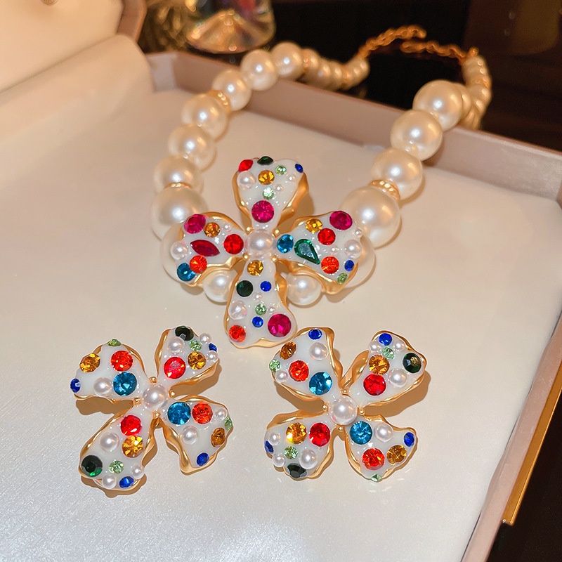 Khuyên Tai Hình Bông Hoa Đính Ngọc Trai Đơn Giản Phong Cách Hàn Quốc