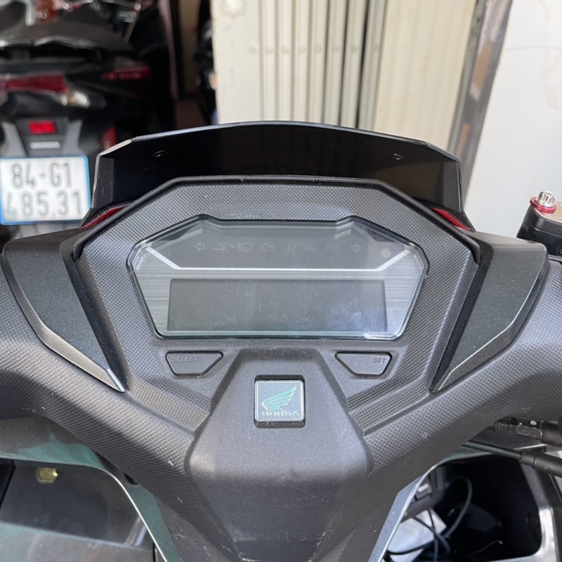 Mão Chắn Gió Xe Vario 160cc Đời 2022/2023 ABS Màu Khối