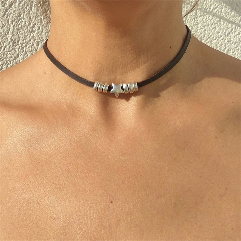 Vòng Cổ Choker Ngắn Bằng Da Màu Đen Đính Hạt Tròn Và Ngôi Sao Cho Nữ