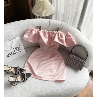 Váy trễ vai trắng đen xẻ tà( Sẵn tại shop)
