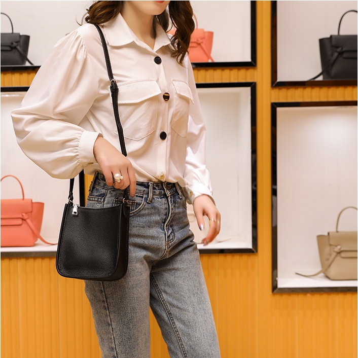 Túi xách nữ dạo phố đựng điện thoại ví tiền dáng basic dây đeo tùy chỉnh ngắn dài Capucha T2