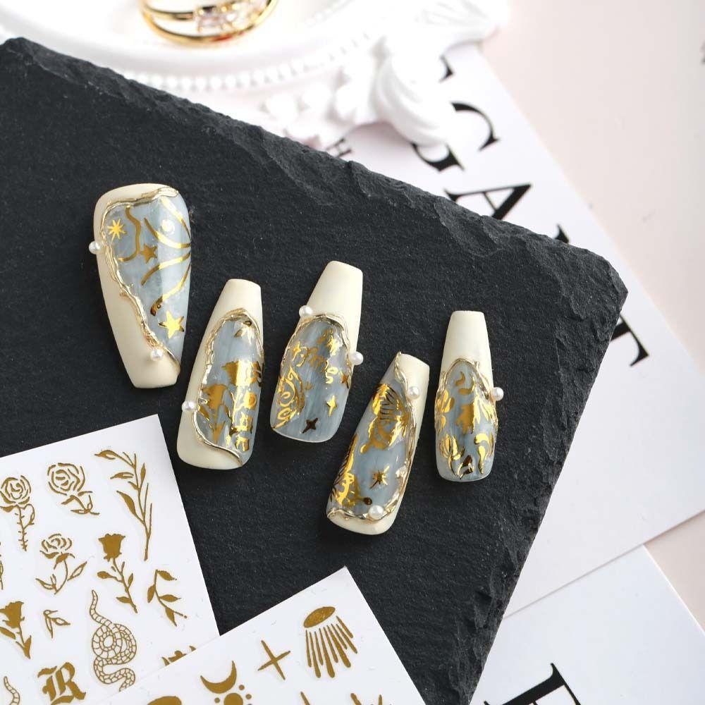 Miếng Dán Trang Trí Móng Tay Tự Dính Họa Tiết Hoa Lá Và Mặt Trăng Dành Cho Nữ