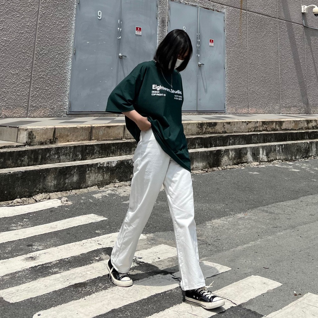 Áo thun nam nữ unisex tay lỡ EIGHTEEN putastore, áo phông form rộng cổ tròn chất đẹp | BigBuy360 - bigbuy360.vn