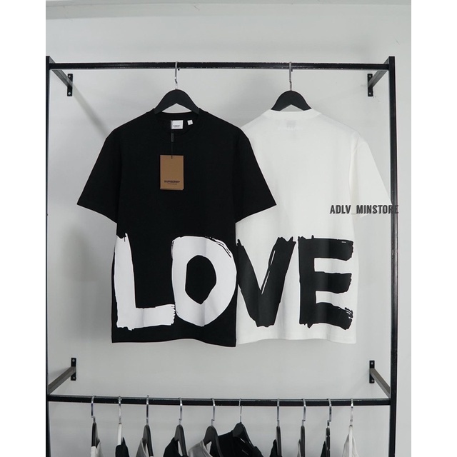 Áo Thun Burberry nữ LOVE,Áo Thun Burberry nam LOVE phong cách luxury ,Áo Buberry LOVE vải cotton, Áo đôi