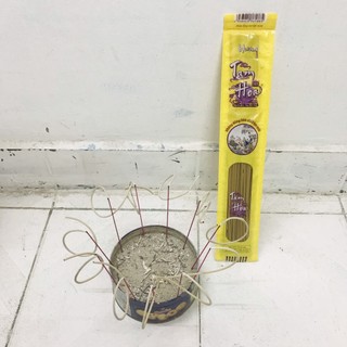 Nhang VIP, Hương TAM HOA thơm, ít khói, cuộn tàn, mùi Trầm bắc, không sử dụng hóa chất tạo mùi
