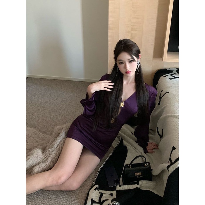 Trang Phục Dáng Ôm Màu Tím Khoét Lỗ Phong Cách Mới 2023 Thời Trang Cao Cấp Cho Nữ