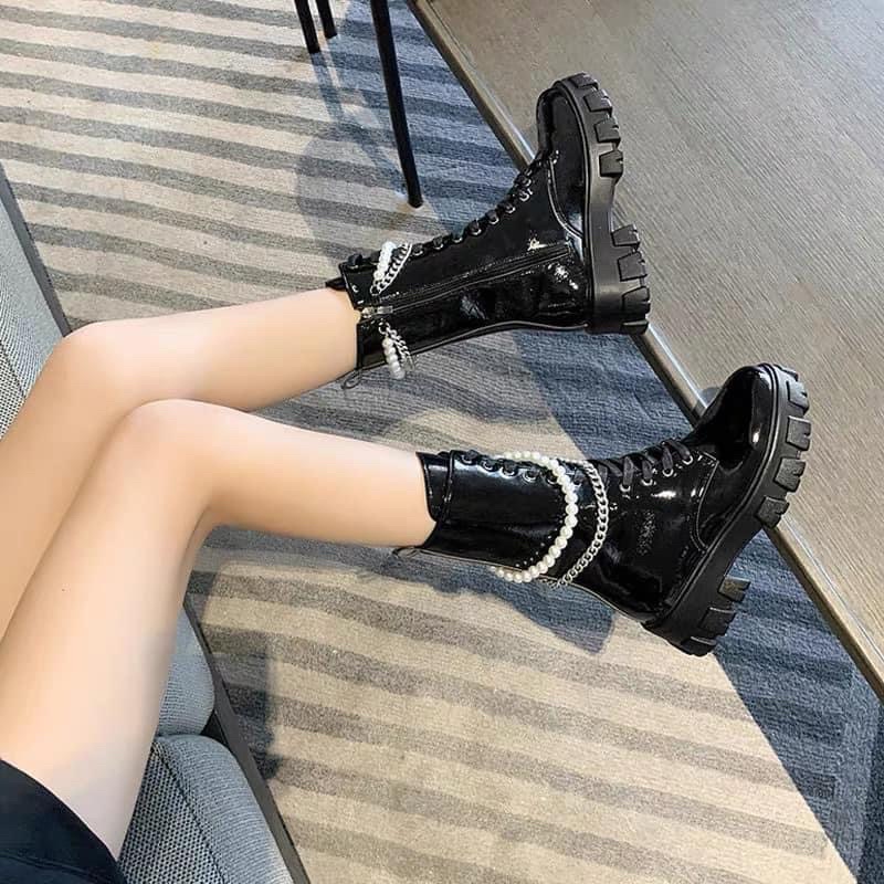 Boot da bóng đế 6cm kèm xích cực trend Ulzzang