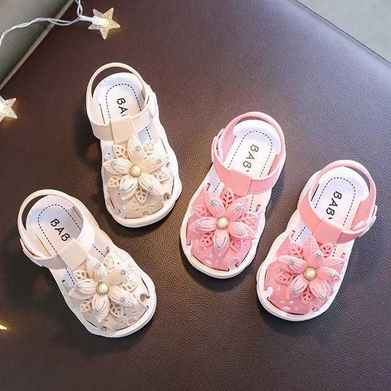 Xăng đan Đế Mềm Chống Trượt Cho Bé Gái