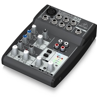 Bàn mixer Behringer 502
