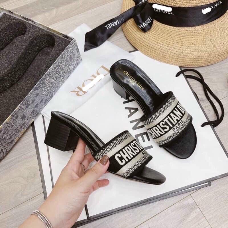 Gót bảng Di.or gót vuông 5p mũi vuônh có big size40-45 kèm ảnh thật phía sau