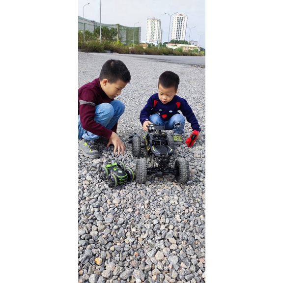 Xe Ô Tô Địa Hình Có Điều Khiển Từ Xa Tỷ Lệ 1:8 Cỡ Lớn Bằng Hợp Kim Có Đèn Tốc Độ Cao Dài 50cm