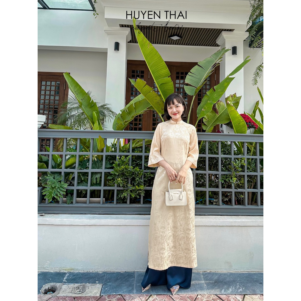 ÁO DAI HUYENTHAI LỤA TÂY THI GIEO DUYÊN