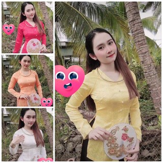 Áo bà ba cách tân gấm đồng tiền