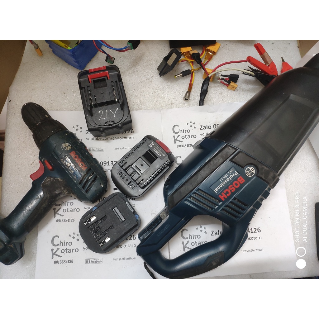 NEW!!! Đế chuyển pin máy Bosch 18V 20V Li-ion sang dùng pin cài Makita LXT, pin phổ thông bản FULL