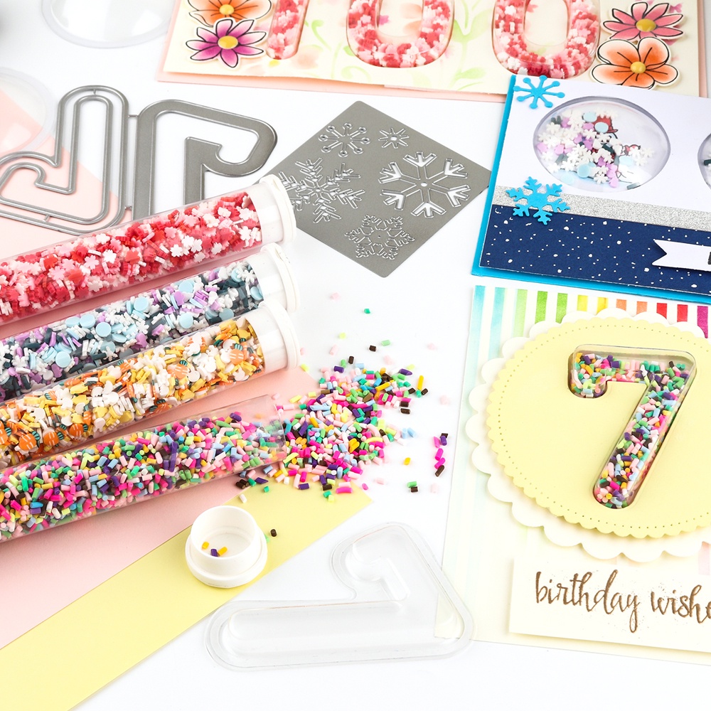 Polymer clay embellishments có thể được dán vào hầu hết mọi bề mặt để trang trí hoặc chúng có thể được sử dụng như một phụ shaker, shaker rắc confetti