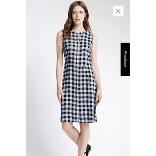 Đầm M&S cổ trụ sát nách, hàng nút trước