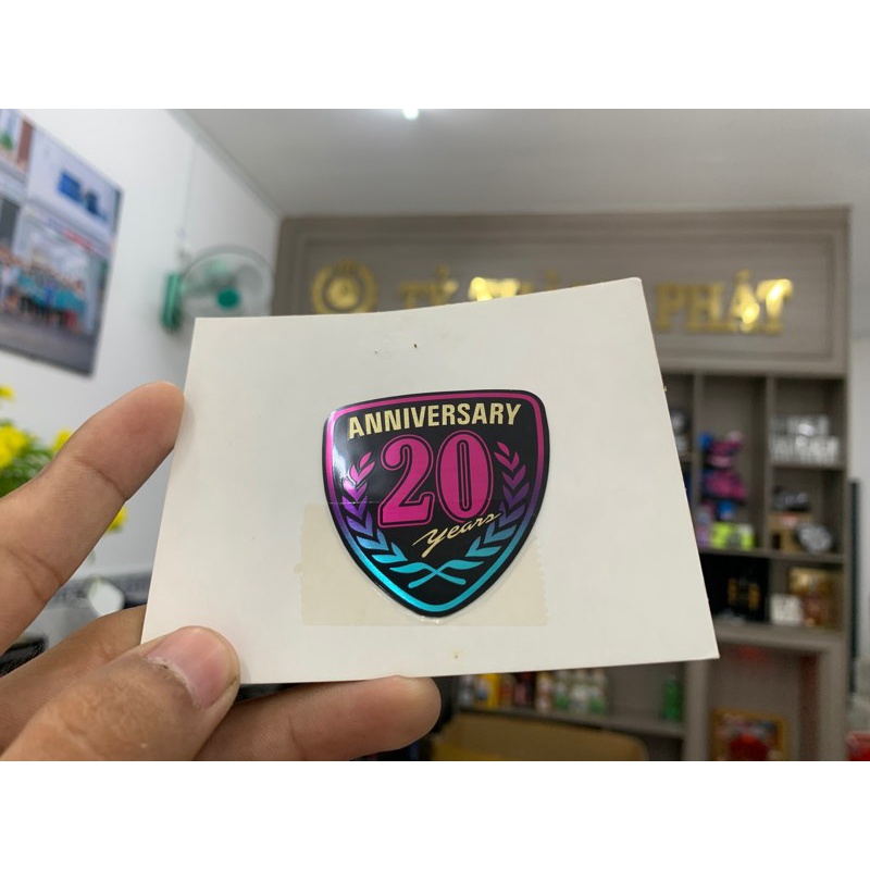 Tem biểu tượng 20 Year Ex 150 Led