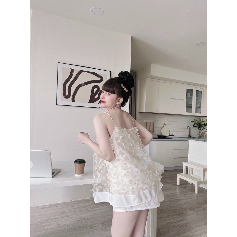 Set babydoll 2 dây họa tiết đính bướm mix short sang chảnh