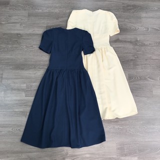 Đầm Warehouse nhấn corset ở eo