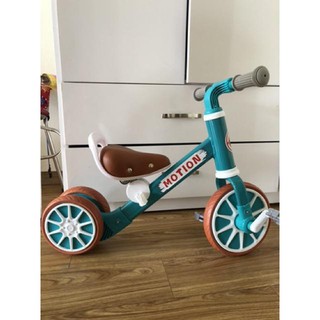 xe chòi chân vận động cho bé motion