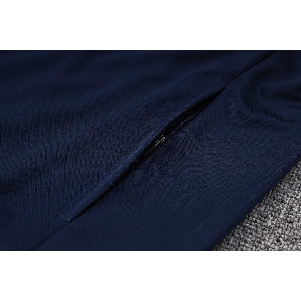 Áo Khoác Bóng Đá Trẻ Trung Năng Động Cho Nam Giới Có Size 22-23