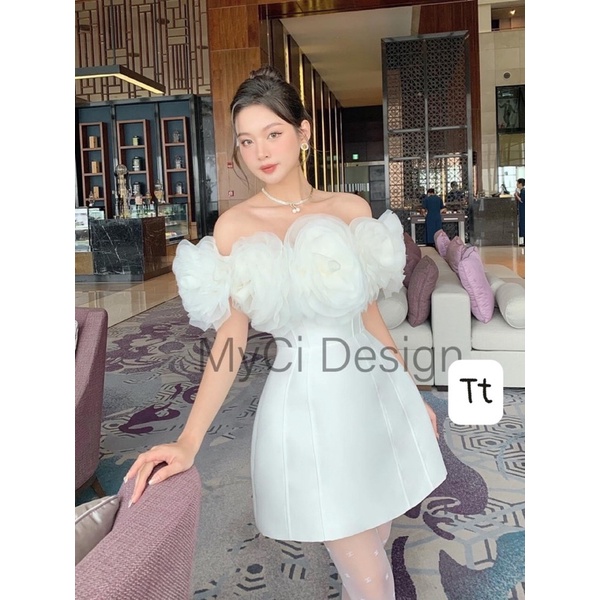 Váy tacta trễ vai hoa