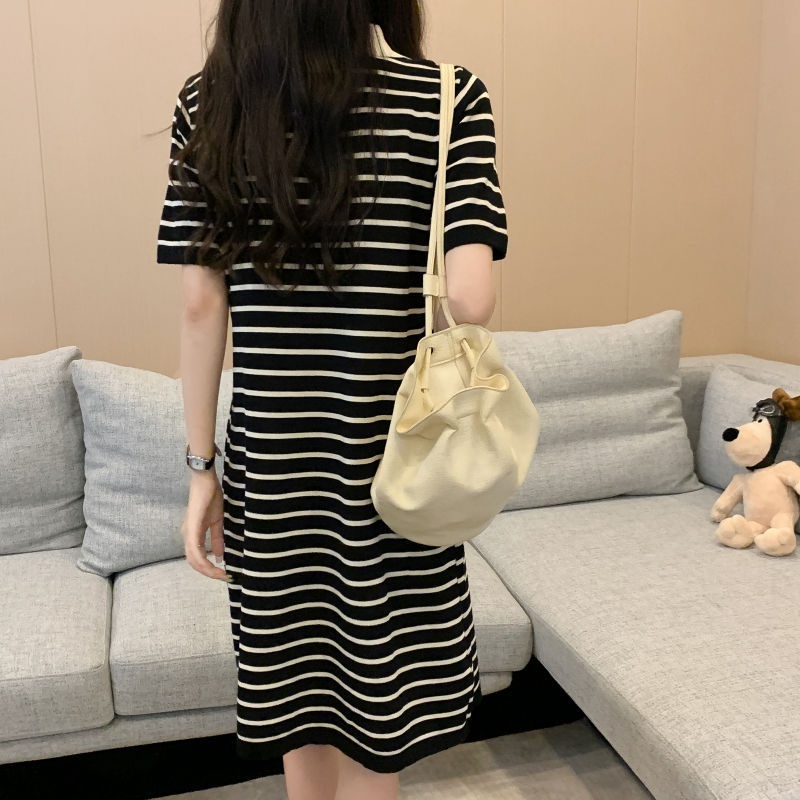 Đầm len polo nữ Dáng dài Form rộng Sọc ngang Chữ A Hàn Quốc Váy đầm len dài Cổ POLO Dáng rộng Ulzzang Thời trang