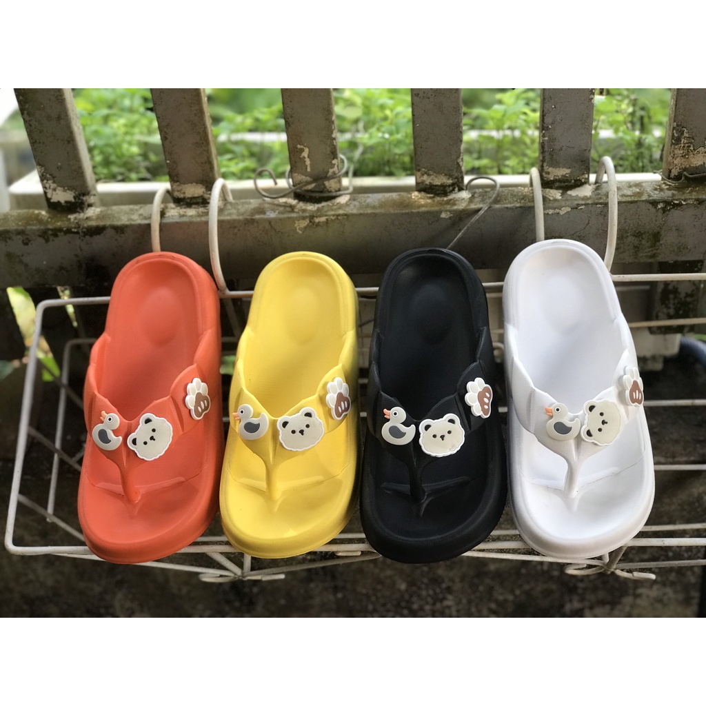 DÉP KẸP NGÓN GẮN STICKER