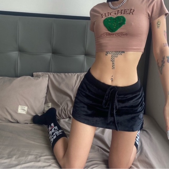 Chân Váy Nhung Ngắn Higher Mini Skirts