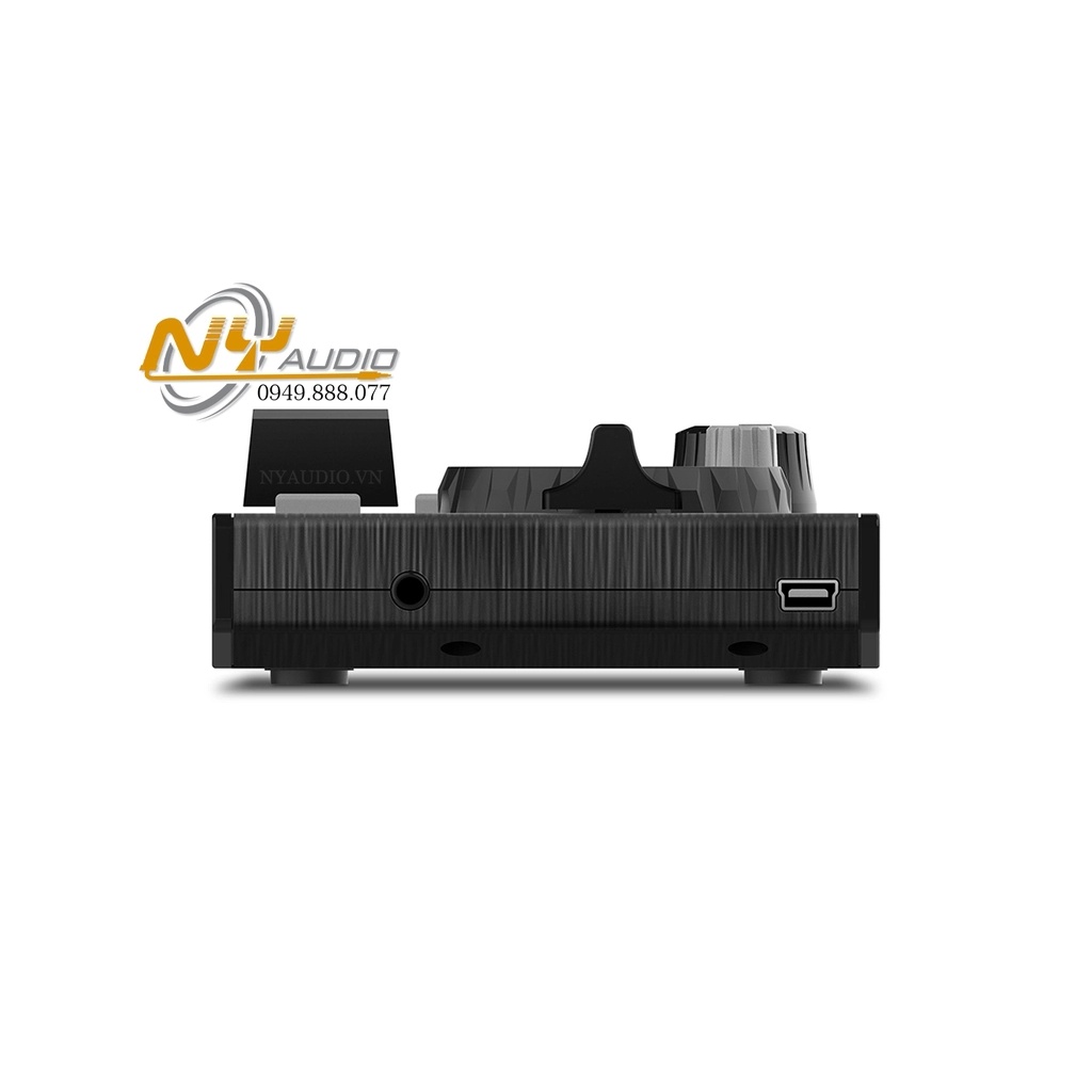 Numark DJ2GO2 Touch Mini DJ Controller