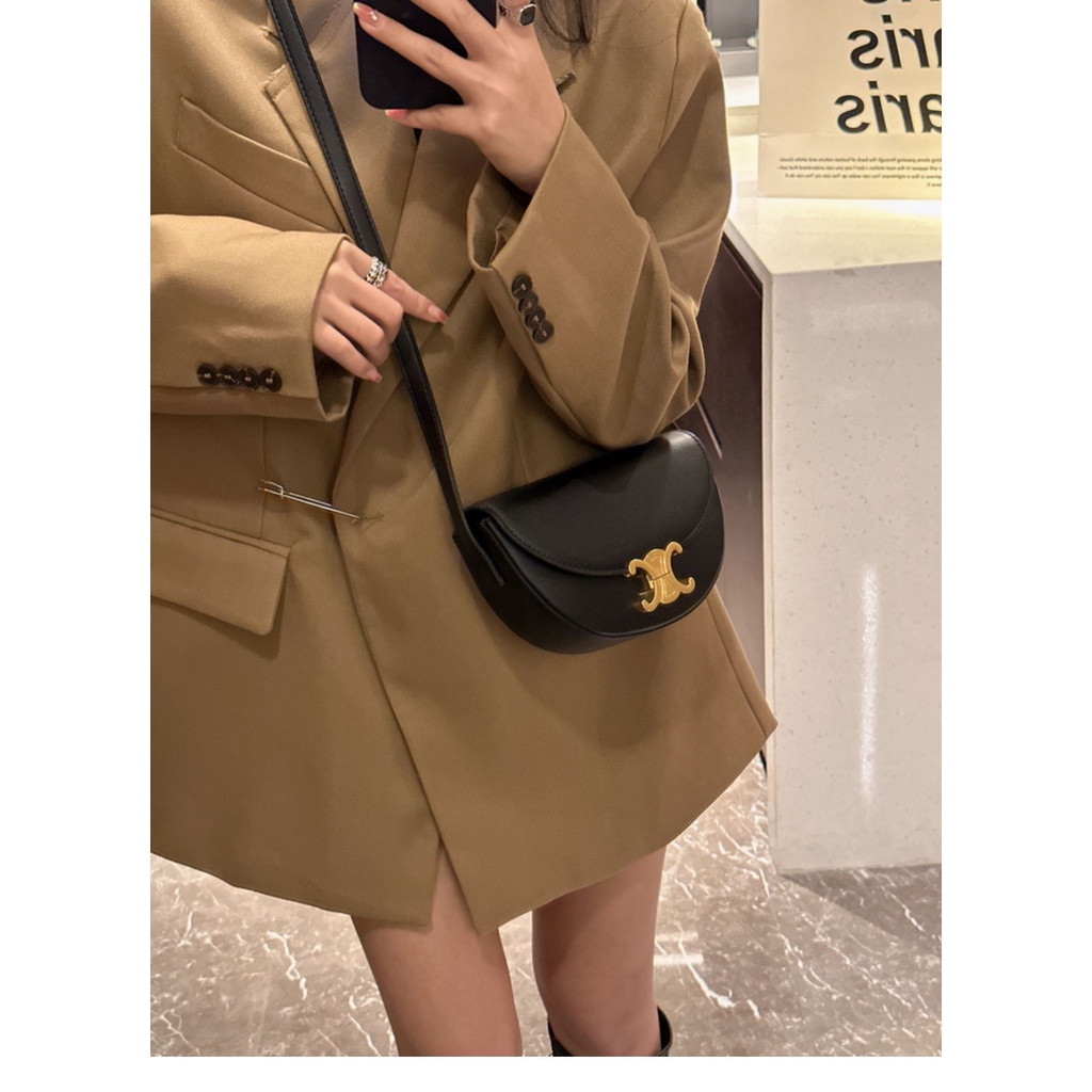 Túi Xách Đeo Vai Một Bên Vai Hình Bán Nguyệt Cao Cấp Phong Cách Mới Cho Nữ