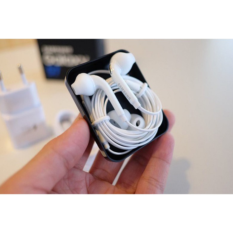 Tai nghe Samsung có dây DXS7 kèm núm tai BACARAT - Hàng chính hãng