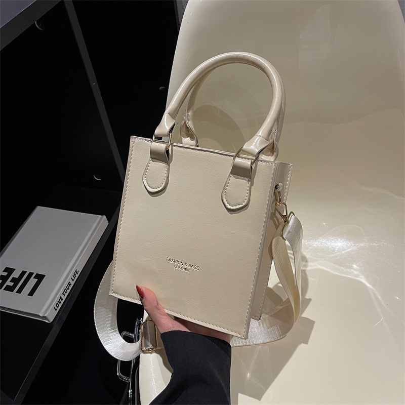 Túi Đeo Chéo Mini Thiết Kế Đơn Giản Thời Trang Cho Nữ