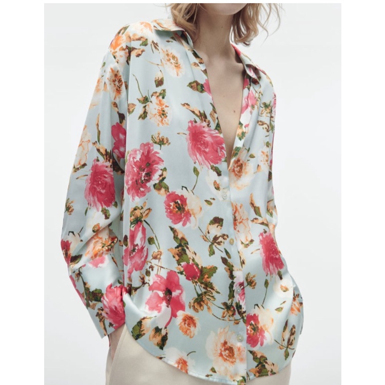 Áo Sơ Mi Zara Vải Lụa Satin Cổ V In Hoa Đóng Cúc Thời Trang Mùa Xuân 237969235