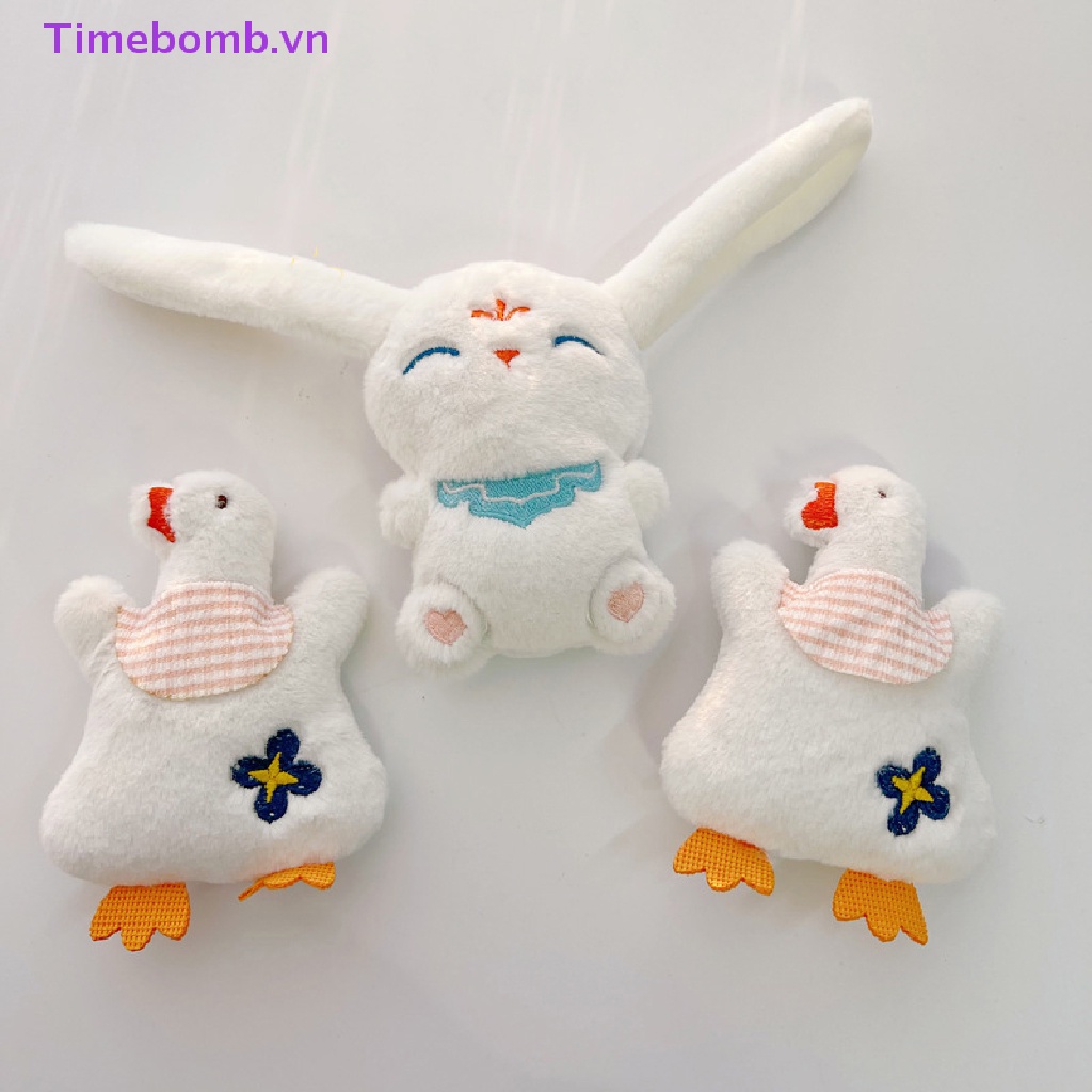 # Túi Xách Nữ Thời Trang # Ghim Cài Áo Hình Gấu / Thỏ / Dâu Tây Phủ Lông Dễ Thương Dùng Trang Trí Ba Lô