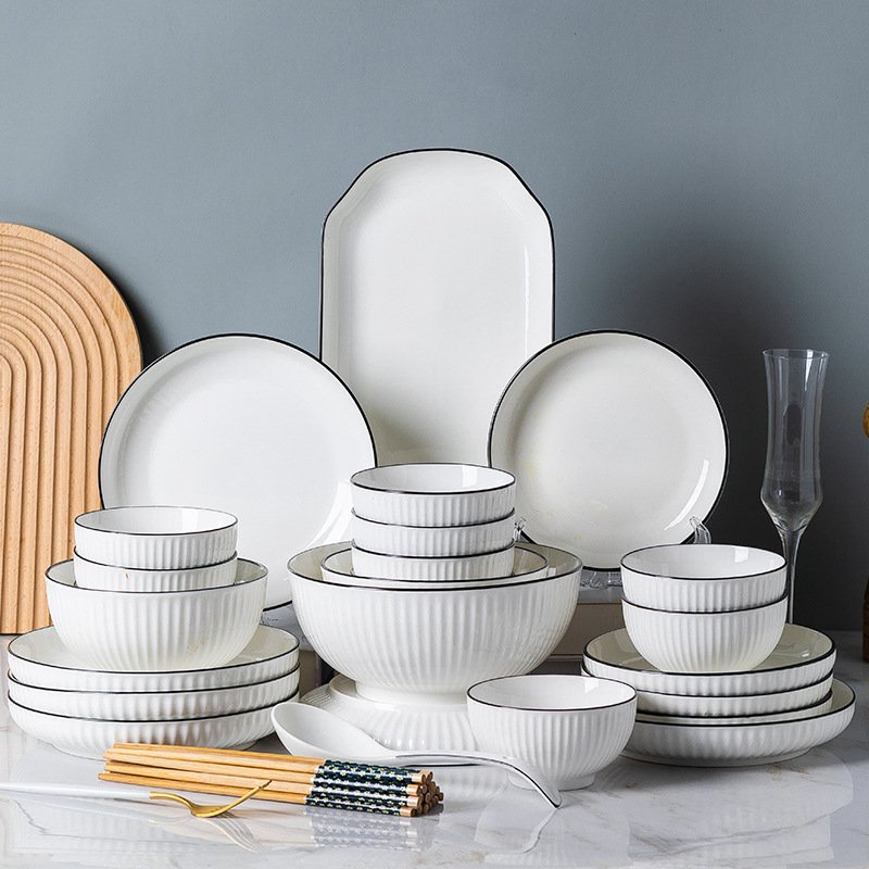 Bán lẻ bát ăn cơm, đĩa, tô màu trắng viền đen phong cách châu Âu cao cấp sang trọng