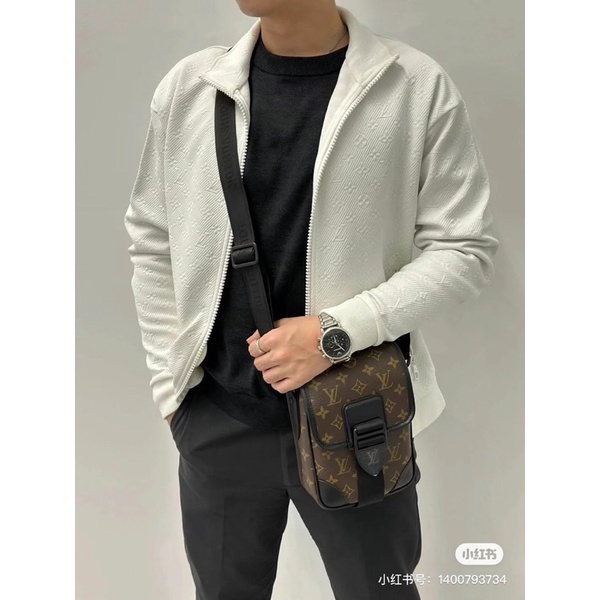 Túi đeo chéo LV cao cấp Full box nam châm có sẵn