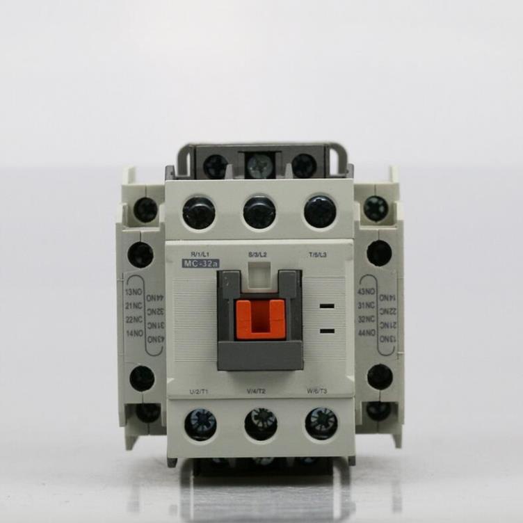 Contactor LS 3P 32A MC-32a