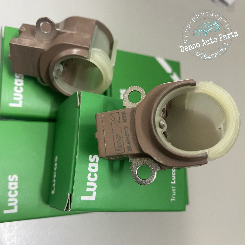 Giá than máy phát xe Toyota Vios nhãn hiệu Lucas LCH-TY104-001005