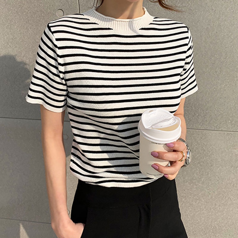 Áo Thun Tay Ngắn Cổ Tròn Họa Tiết Kẻ Sọc Ngang Phong Cách Hàn Quốc Thời Trang Mới Cho Nữ