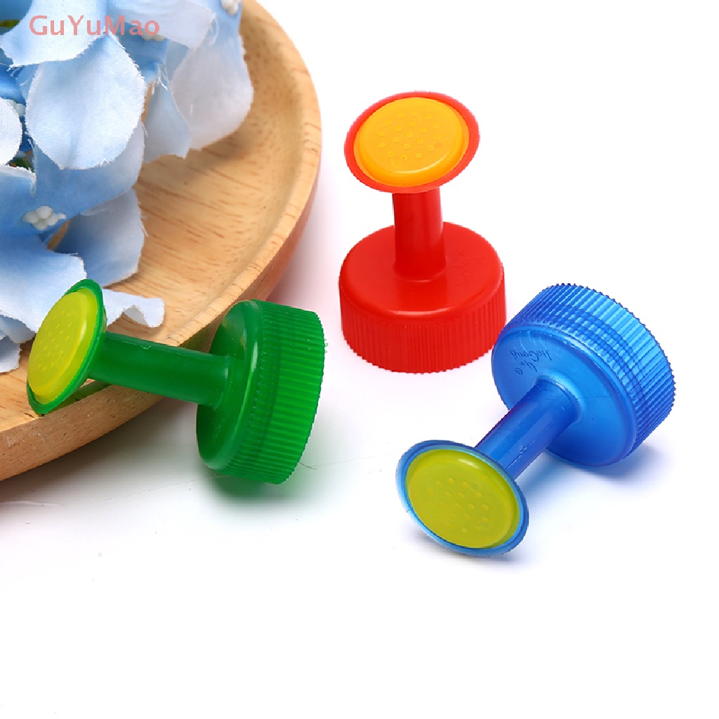 Vòi Tưới Cây Bằng Nhựa Gắn Bình Nước Tiện Dụng