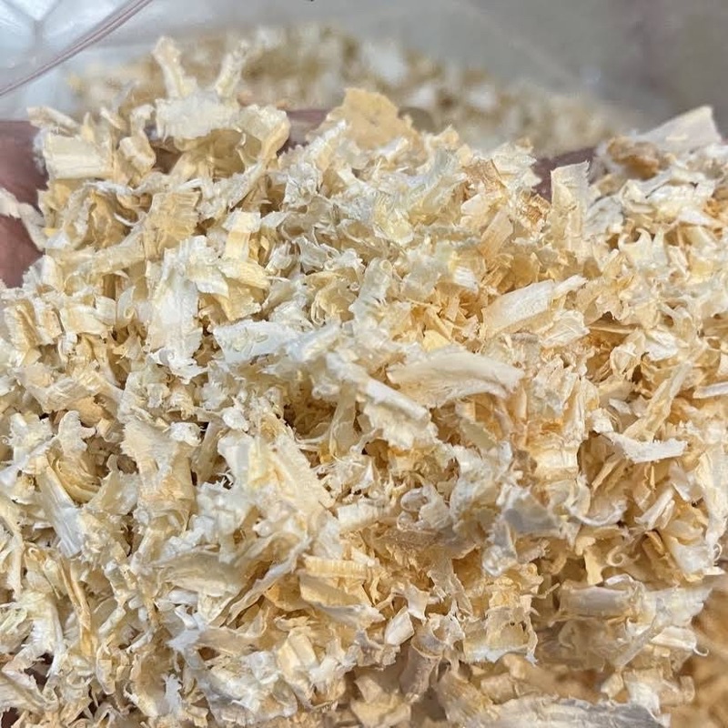 Mùn Cưa Thơm Sàn Lọc 0,5kg Hamster Thỏ Bọ Nhím Sóc Chim